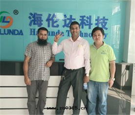 國(guó)外(wài)客戶来(lái)公(gōng)司學(xué)習