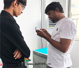 國(guó)外(wài)客戶来(lái)公(gōng)司學(xué)習