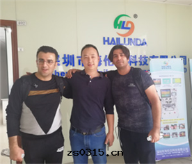 國(guó)外(wài)客戶来(lái)公(gōng)司學(xué)習