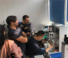 國(guó)外(wài)客戶来(lái)公(gōng)司學(xué)習