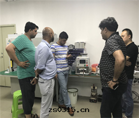 國(guó)外(wài)客戶来(lái)公(gōng)司學(xué)習